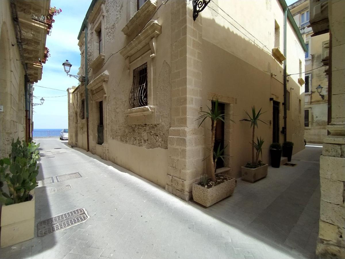 La Punta Di Ortigia Holiday Home Syracuse Luaran gambar